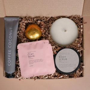 Thank You Gift Basket, Thank You Gifts for Women, Thank You Gift Box For Friend, Thank You Gift Coworker Spa Gift Basket, Sending Hugs