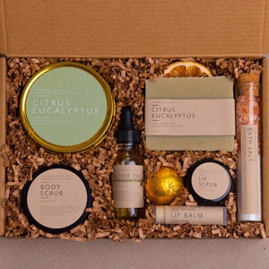 Zestaw do kąpieli i pielęgnacji Citrus Eucalyptus | Zestaw upominkowy Spa dla niej | Zestaw upominkowy dla kobiety | Zestaw Spa dla kobiet | prezent na Dzień Matki