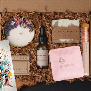 Birthday Gift Box for Her, Birth Flower, Self Care Box, Gift for Best Friend, Birthday Gift, Care Package, Happy Birthday, Last Minute Gift