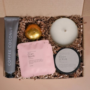 Thank you gift | Best friend gift | Thank You Gift for Her | Thank You Employee Gift | Candle Gift box | best friend birthday gift for her