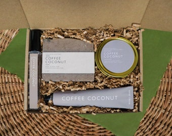 Birthday Gift Box: Soy Candle, Bath Melt, Body Scrub, Hand Cream