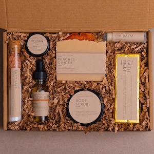 40th Birthday Gift For Women - Spa Gift Box - 40th Birthday Gift - Spa Gift Box For 40th Birthday Present - Fortieth Birthday Gift