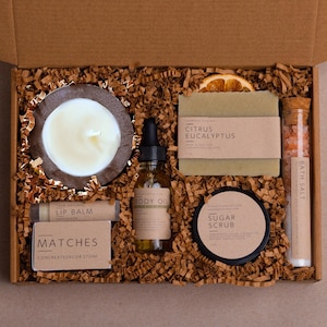 Bath & beauty box | Spa gift set for her | Gift box for woman | Spa Kit for Women |  mothers day gift