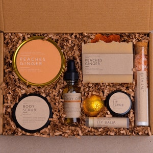 Peaches Ginger Spa Gift Set: Scented Candle, Soap, & Body Oil