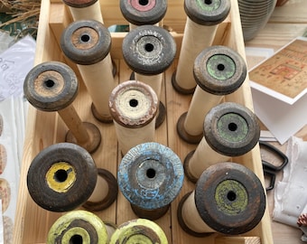 Bobinas de algodón de madera vintage de 7"