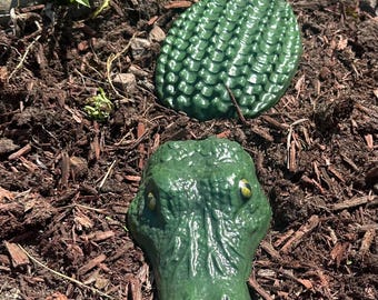 Alligator hand painted concrete garden decor statue