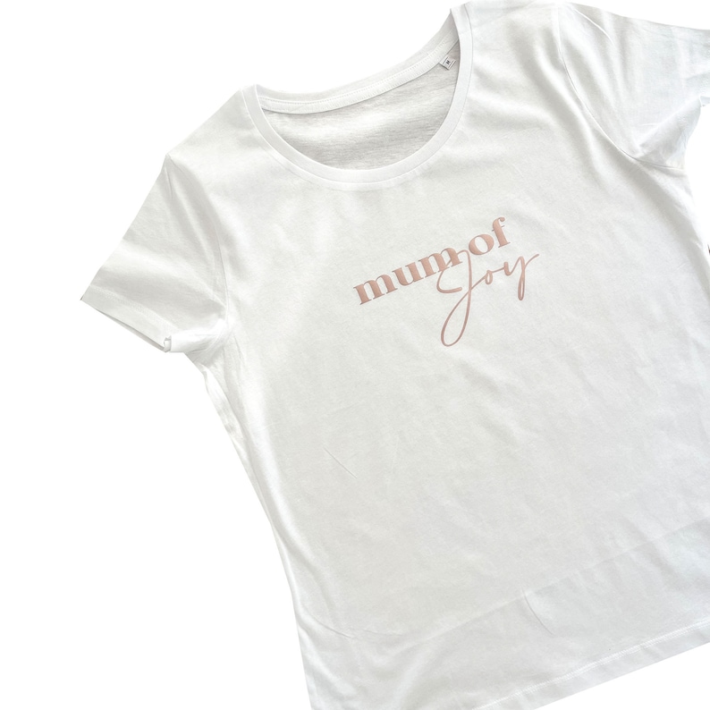 Tee-shirt femme Mum Of prénom à personnaliser - Créateur ETSY : DSTNYcompagnie