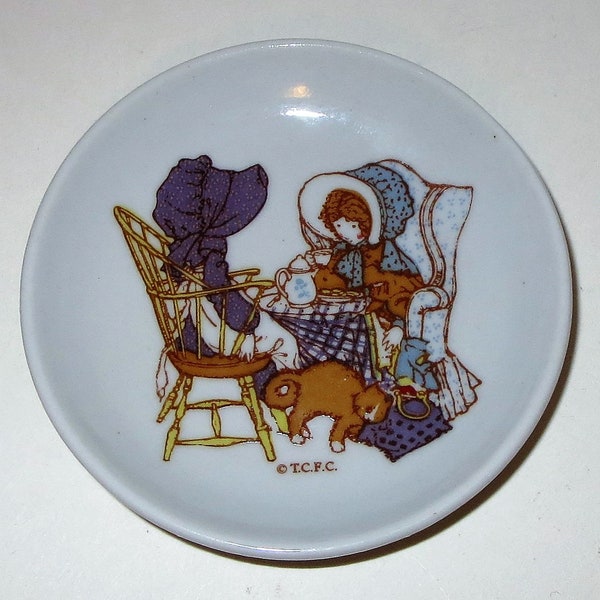 Vintage 1988 HOLLY HOBBIE Replacement Plate for the China Tea Set MPN 3340-9