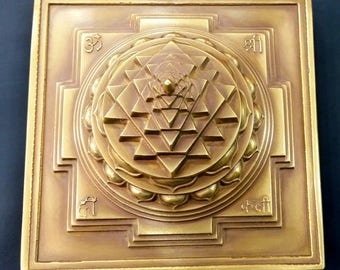 Shree Yantra Maha Meru in Panchdhatu – Hollow In Centre - 4.5 inches