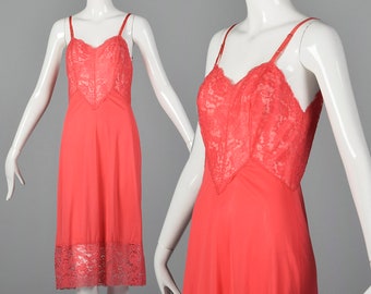 Small 1960s Vanity Fair Bright Pink Slip Lace Trim Nylon Full Slip Adjustable Straps Vintage Lingerie Loungewear Sleep Wear 60s Vintage