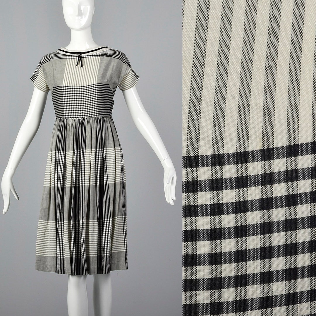 Small 1950s Dress Black and White Plaid Dress Short Sleeve Day - Etsy
