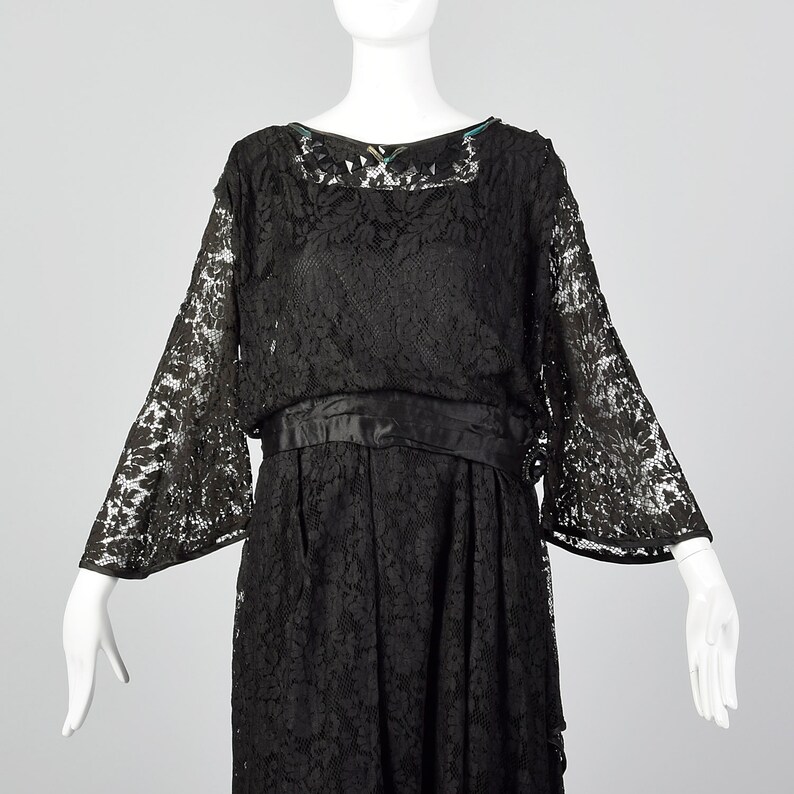 20s dress with sleeves