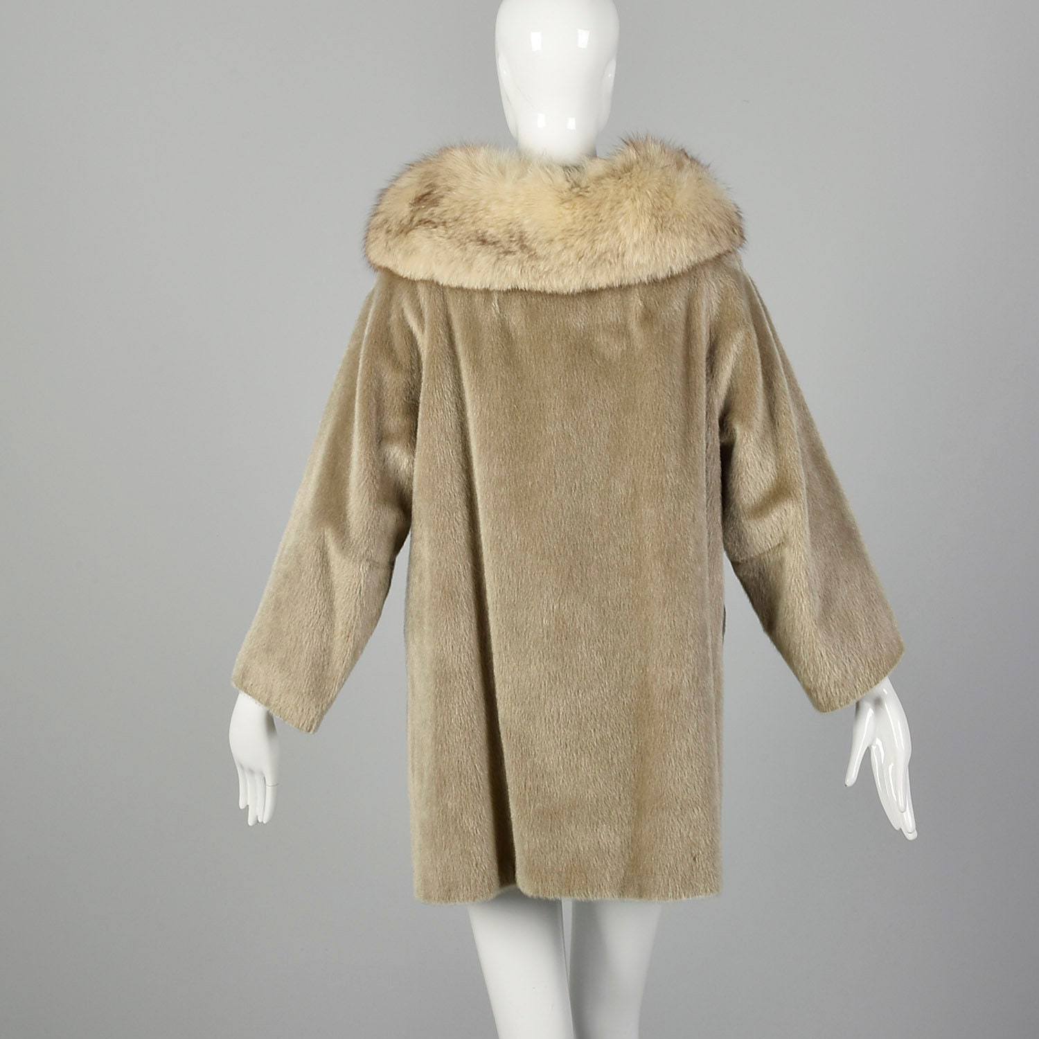 VTG Mitchie’s Women’s Genuine Fox Fur Collar Shearling Tan Vest – Size Small