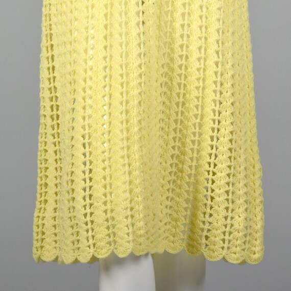 Small 1960s Yellow Crochet Dress Sheer Short Slee… - image 9