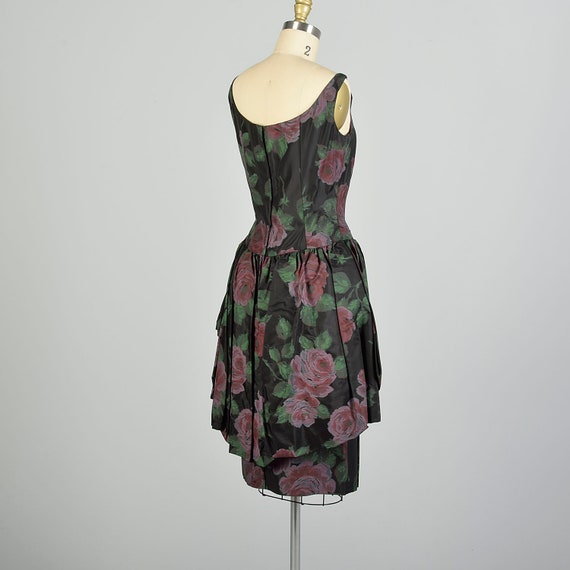 Small 1950s Novelty Rose Print Dress Bubble Hem P… - image 4