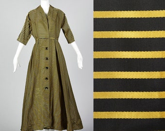 XS 1950s Striped Dressing Gown Pockets Pleated Full Skirt Button Front Yellow Black Stripes Long 50s Vintage Dress