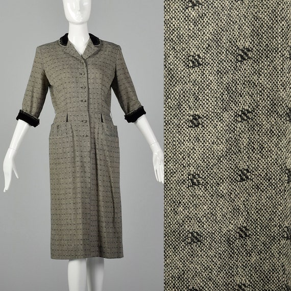 XS 1940s Wool Dress Black Velvet Trim Pockets Sou… - image 1