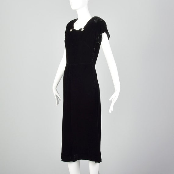 Medium 1950s Black Velvet Dress Vintage Velvet Dr… - image 3