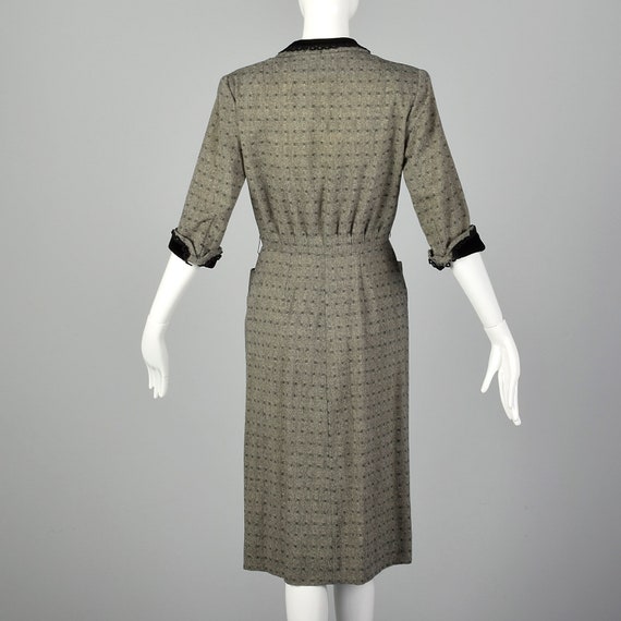 XS 1940s Wool Dress Black Velvet Trim Pockets Sou… - image 2