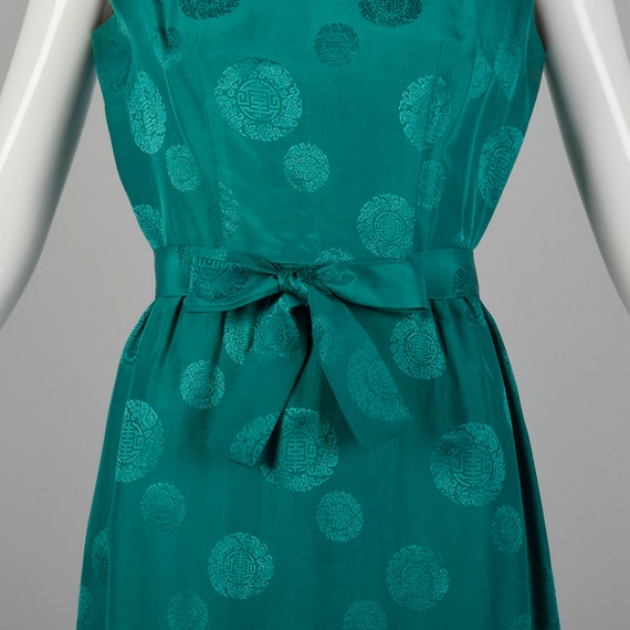 Small 1960s Green Dress Silk Asian Chinese Inspir… - image 6