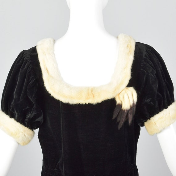 XS Black Cotton Velvet Dress White Fur Trim Bow P… - image 6