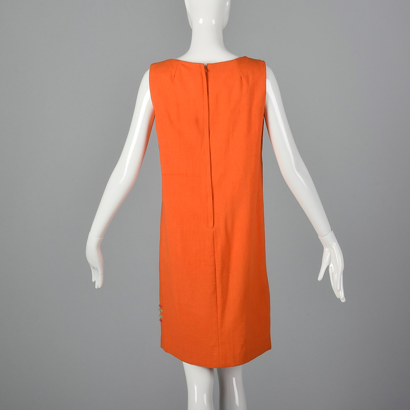 Medium 1960s Novelty Dress Orange Sleeveless Shift Dress Yarn Applique ...
