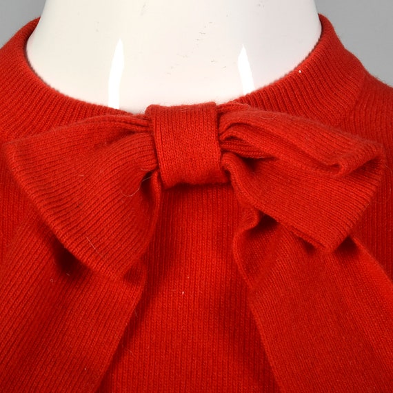 Medium Red Knit Sweater Long Sleeve Bow Rib Knit … - image 5