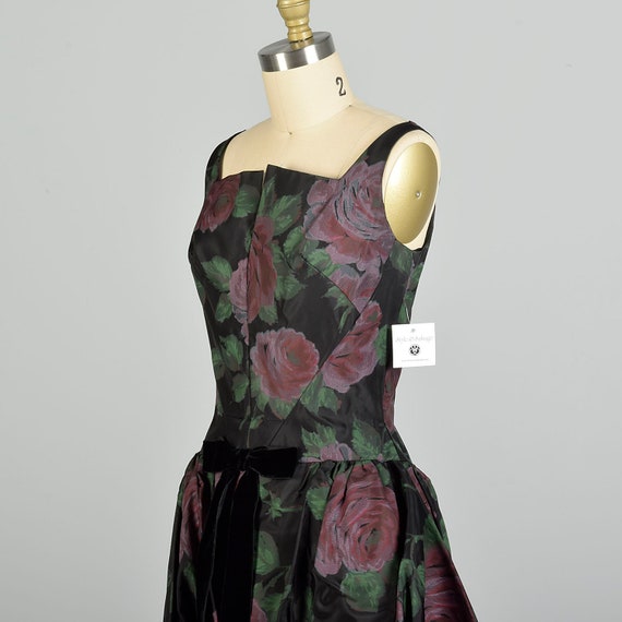 Small 1950s Novelty Rose Print Dress Bubble Hem P… - image 6