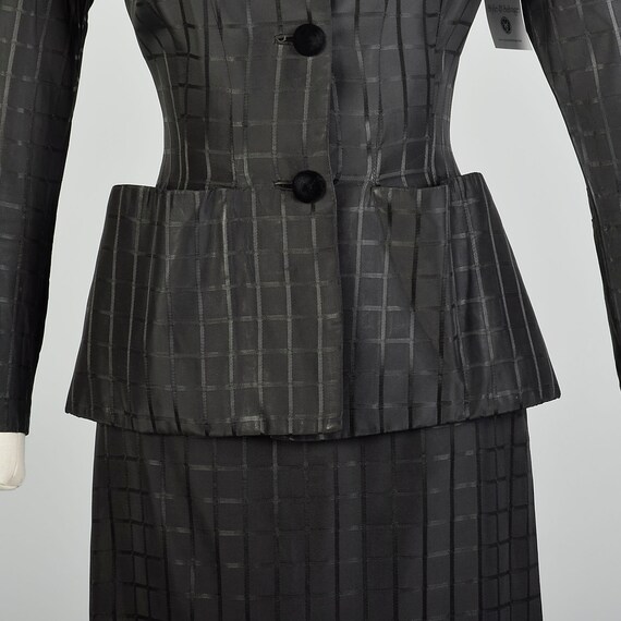 Small 1950s Hourglass Skirt Suit Black Window Pan… - image 6