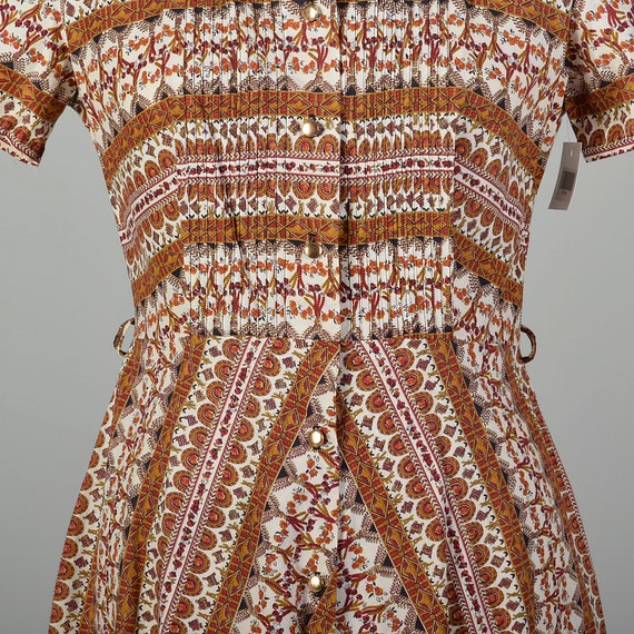 XL 1950s Novelty Print Cotton Day Dress - image 4