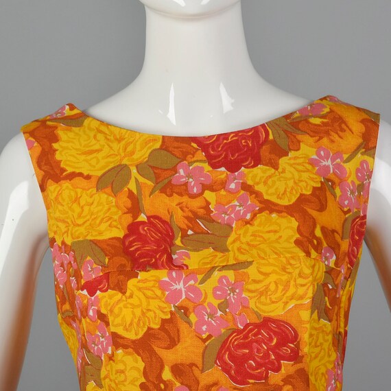 Small 1960s Bright Shift Dress Vibrant Floral Pri… - image 6