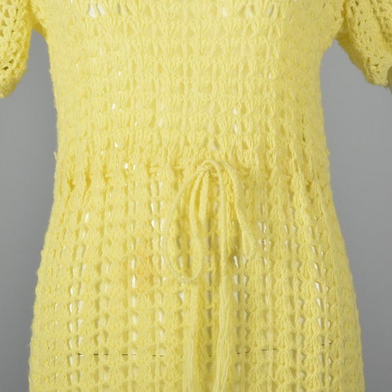 Small 1960s Yellow Crochet Dress Sheer Short Slee… - image 8