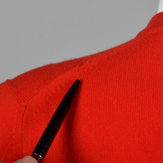 Medium Red Knit Sweater Long Sleeve Bow Rib Knit … - image 9