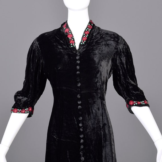 Medium 1930s Black Velvet Dress Floral Beading Em… - image 5
