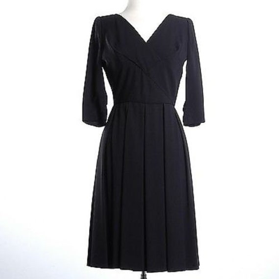 Small 1950s Dress Classic Little Black Dress Deta… - image 2