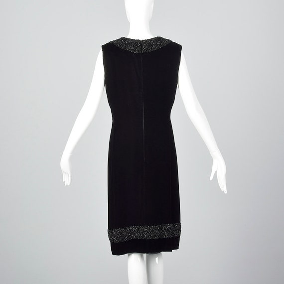 Large 1960s Black Velvet Dress Heavy Beading Simp… - image 2