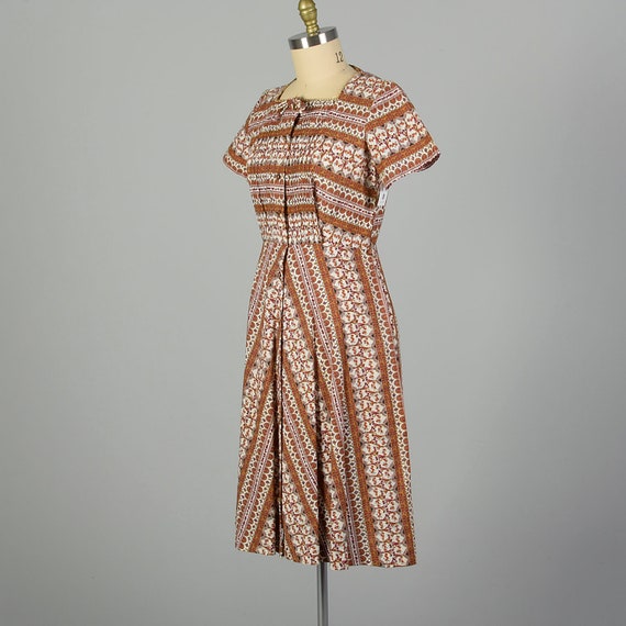 XL 1950s Novelty Print Cotton Day Dress - image 2