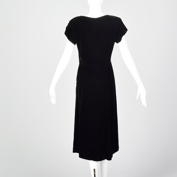 Medium 1950s Black Velvet Dress Vintage Velvet Dr… - image 4