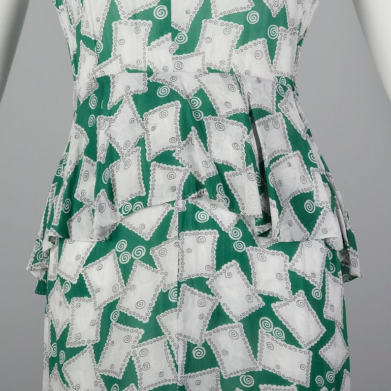 1940s Novelty Print Rayon Crepe Shirt Dress | x-small/small
