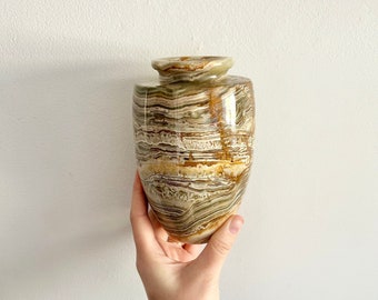 Vintage minimalist banded Onyx stone vase