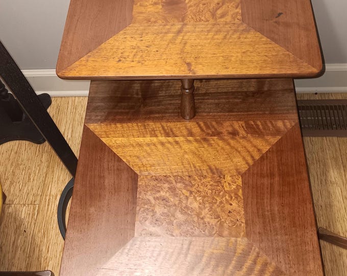 Lane mid-century two-tiered end table style 1907 rare Burlwood Inlaid Parquetry Bookmatched Veneer 1958