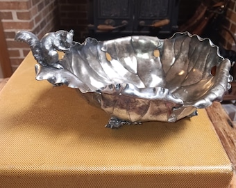 Pairpoint Silver Plated Cabbage Leaf Squirrel Nut Dish Large Art Nouveau Bowl
