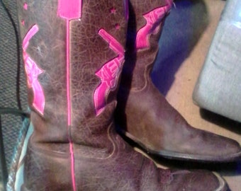 Girls cowboy boots size 5 pink pistol inlays with stars vintage Anderson Bean children's boots