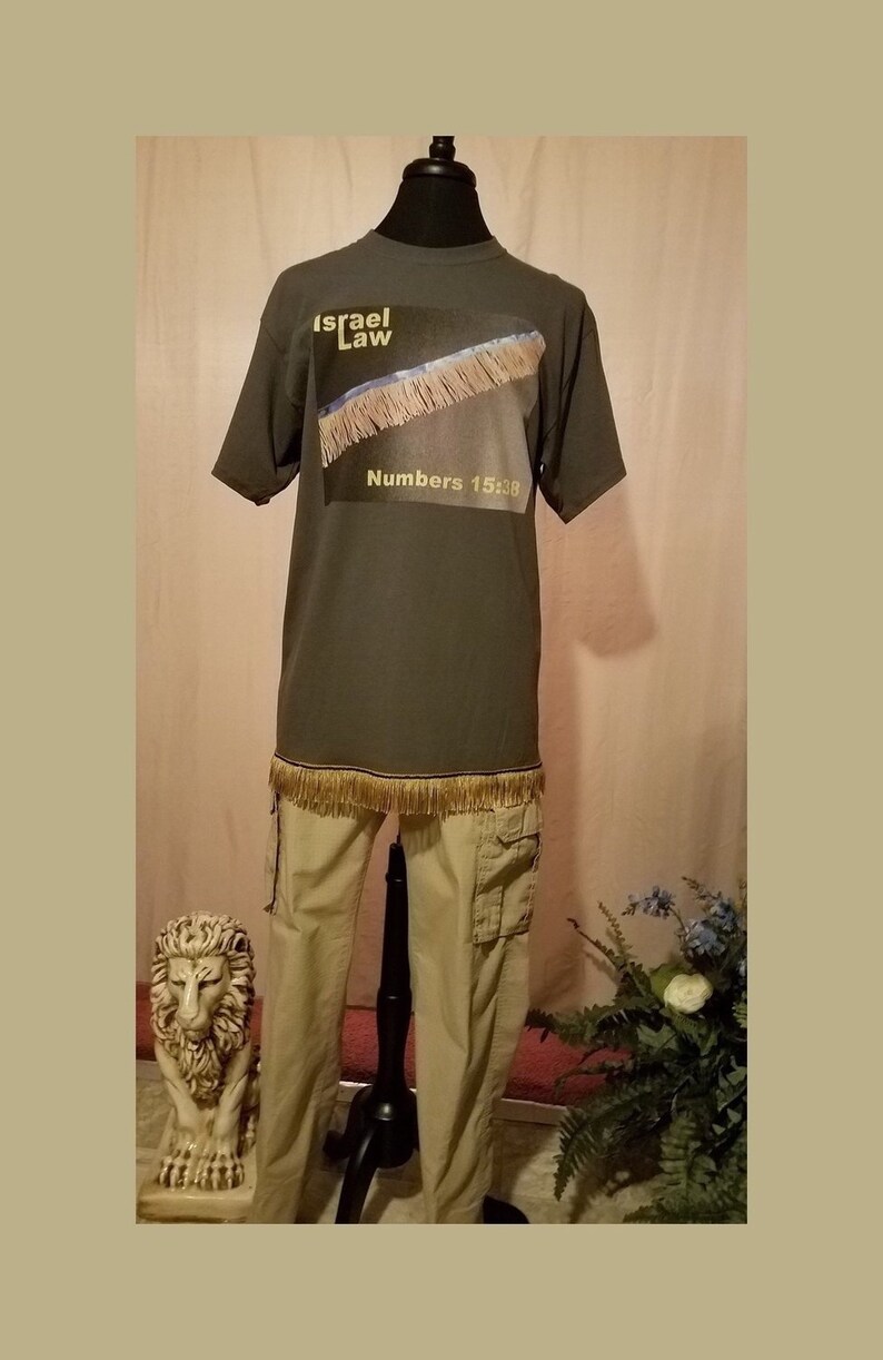 t shirt with fringes