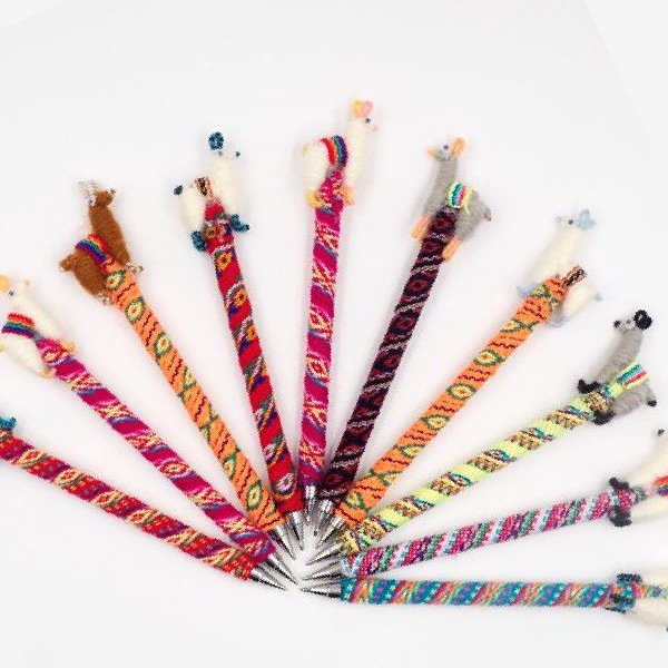 1 pack- 2 pack - 5 pack Alpaca / Llama pen made in Peru by hand/Llama Keychain, ethnic decoration, anniversary gifts, gift bag filler access