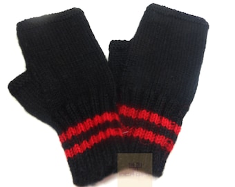 Real alpaca fingerless gloves black - handmade in Peru - Alpaca gloves for  women  Gloves fancy for texting stripped  -Peruvian Products