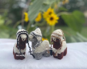 Needle Felted Alpaca with chullo Sculptures: Felted Animals by Hand in Alpaca Fiber made in peru 3.5 IN