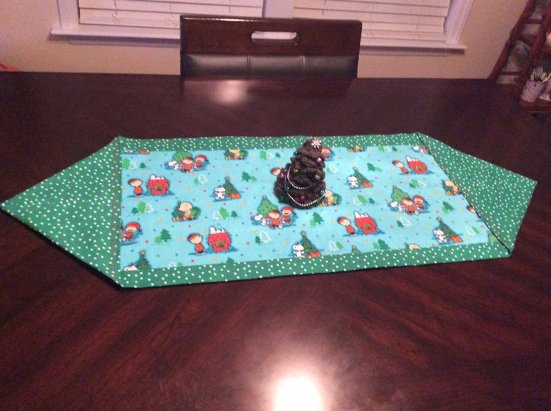Custom Table Runner