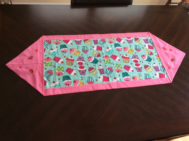 Custom Table Runner