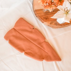 Banana Leaf House Plant Resting Mats for Rabbits, Chinchillas, Guinea Pigs, Hamsters, and Small Pets